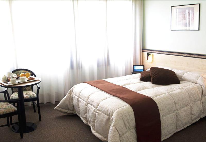 Grand Hotel Serre ราโปลาโนแตร์เม ภายนอก รูปภาพ